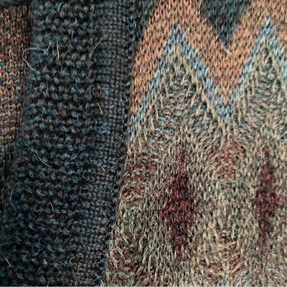 Pervuvian Connection Baby Alpaca Multi Colored Vest - Picture 8 of 12